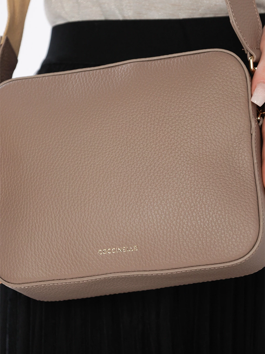 Сумка-мини темно-бежевого цвета